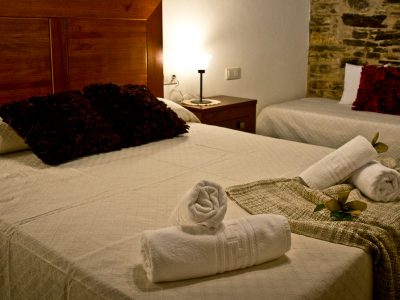 Habitación de matrimonio del Apartamento Álvaro Cunqueiro