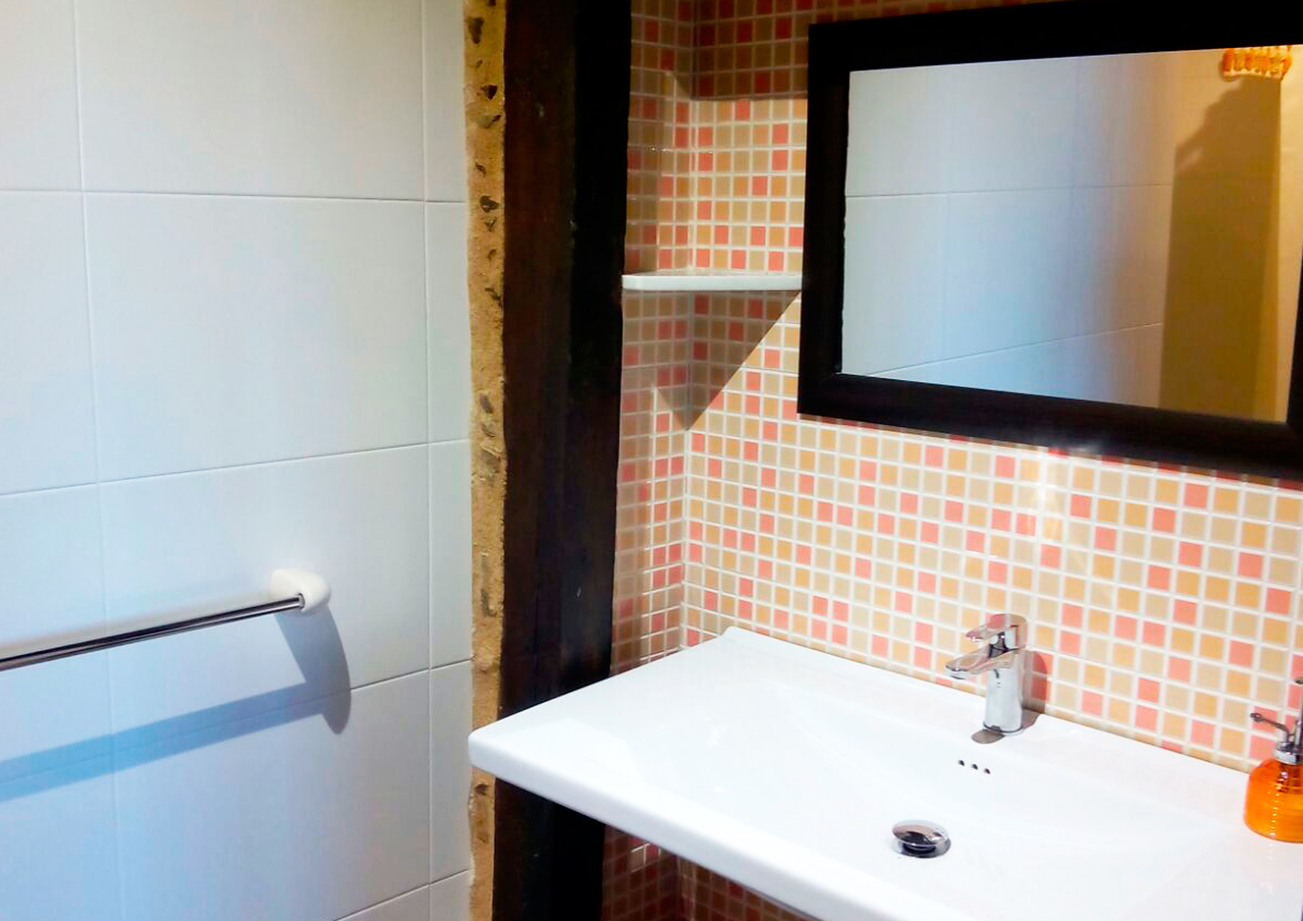 Baño apartamento Eduardo Pondal